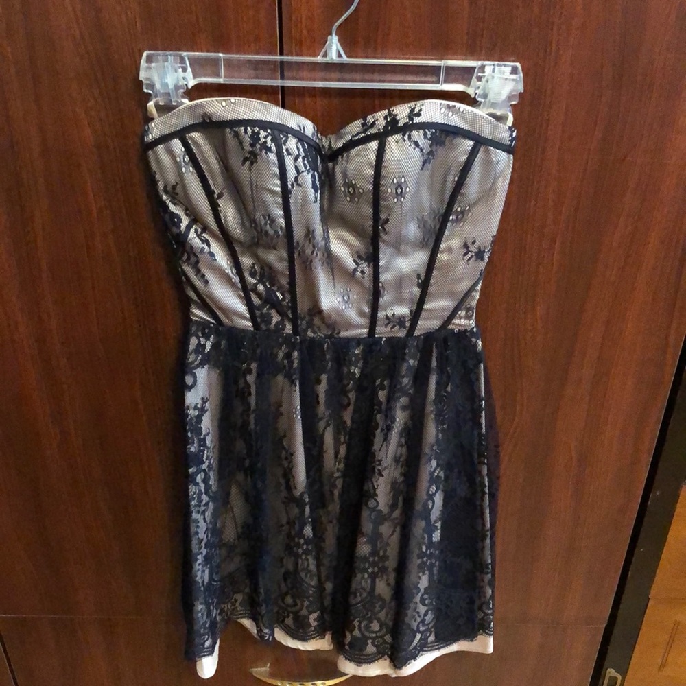 Guess lace overlay cocktail dress, size 3